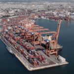 Toàn cảnh Mersin International Port với khu bến container và bãi xếp tại khu vực Địa Trung Hải