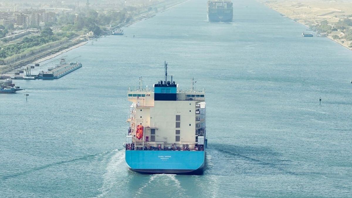 Maersk mở lại tuyến Suez, dấu mốc mới Biển Đỏ