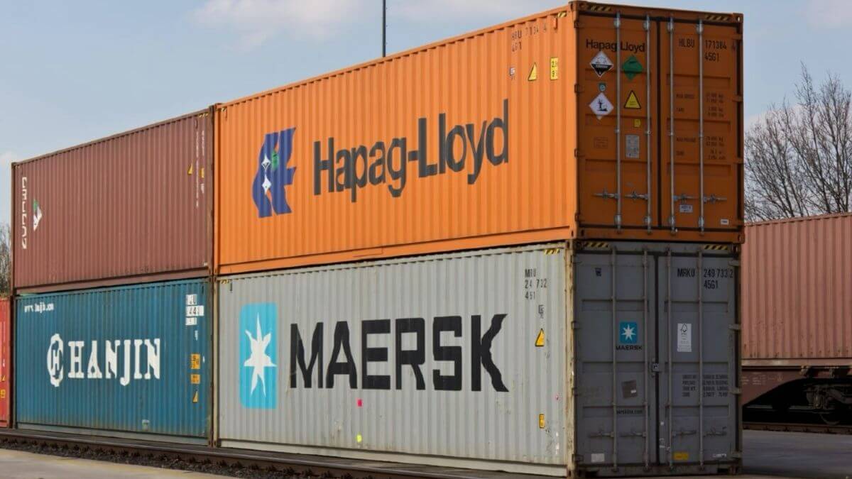 Độ tin cậy lịch tàu container giảm trong tháng 12/2025