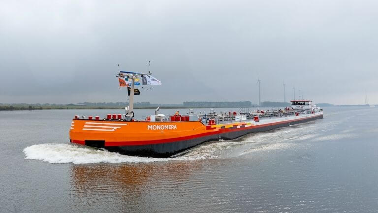 HGK Shipping được cấp phép điều khiển từ xa tàu hóa chất