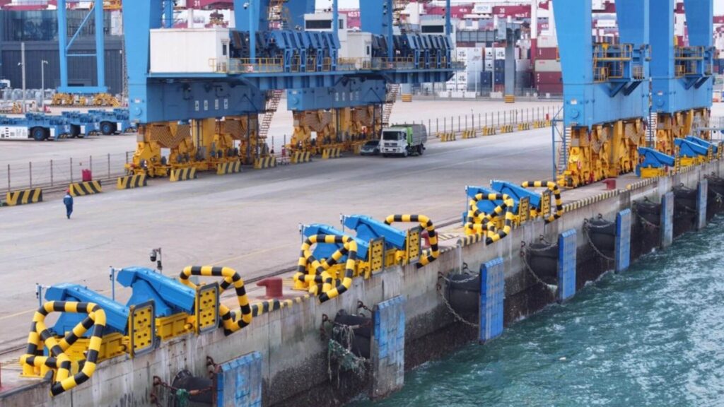 Thanh Đảo vận hành neo tàu chân không tự động