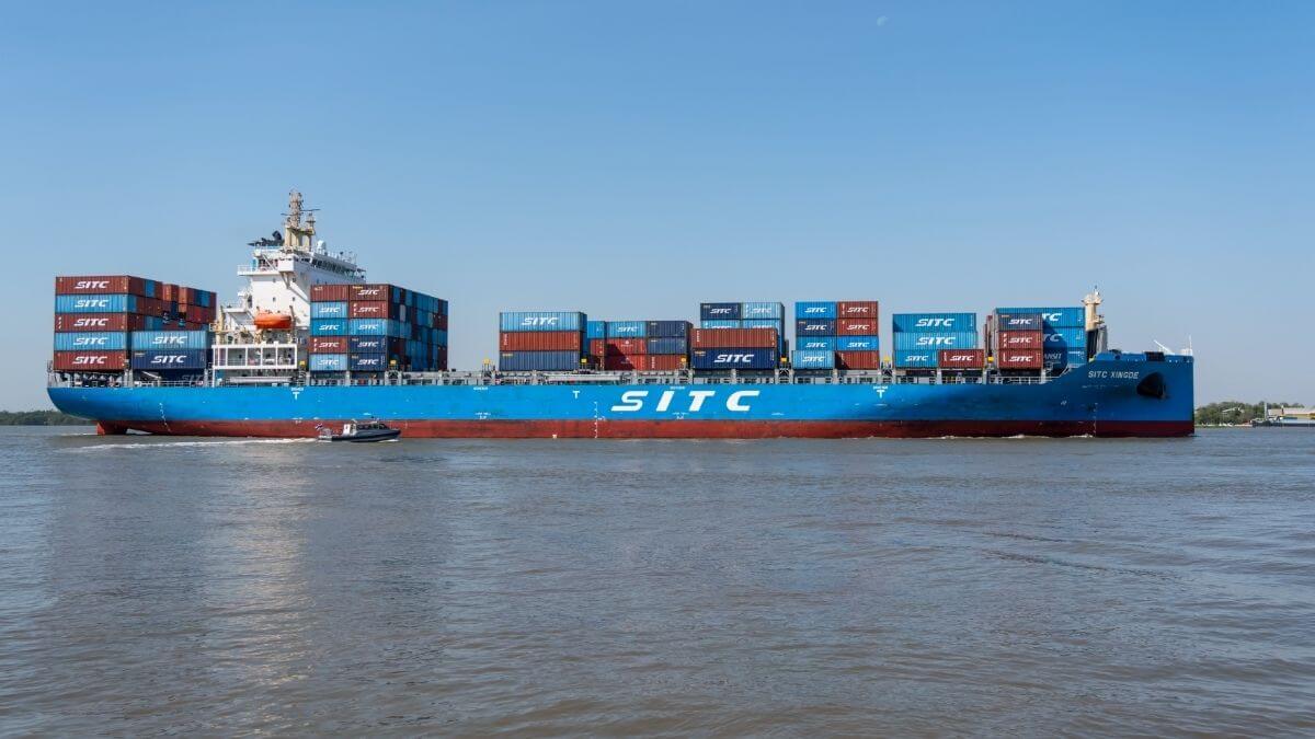 SITC nâng chương trình tàu 2.700 teu lên 8 chiếc