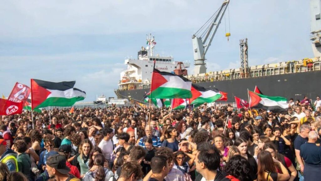 Đình công cảng Italy làm gián đoạn chuỗi logistics