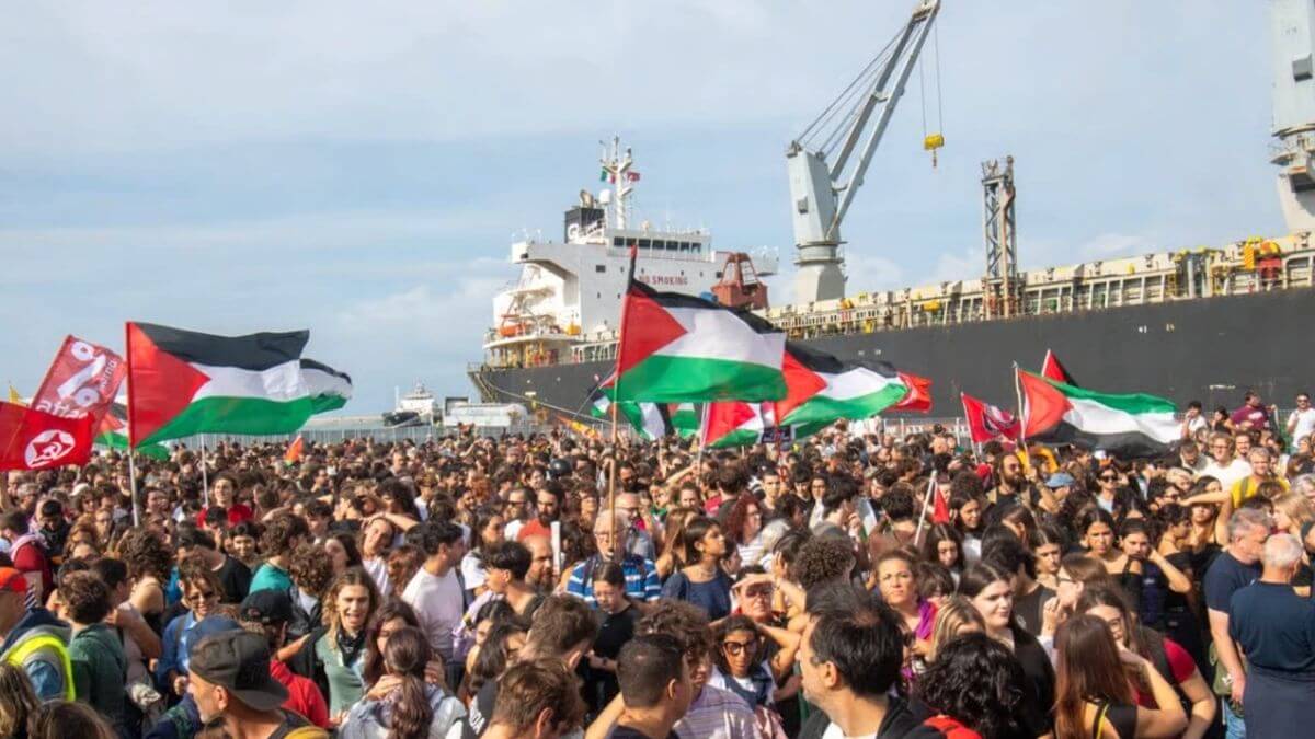 Đình công cảng Italy làm gián đoạn chuỗi logistics