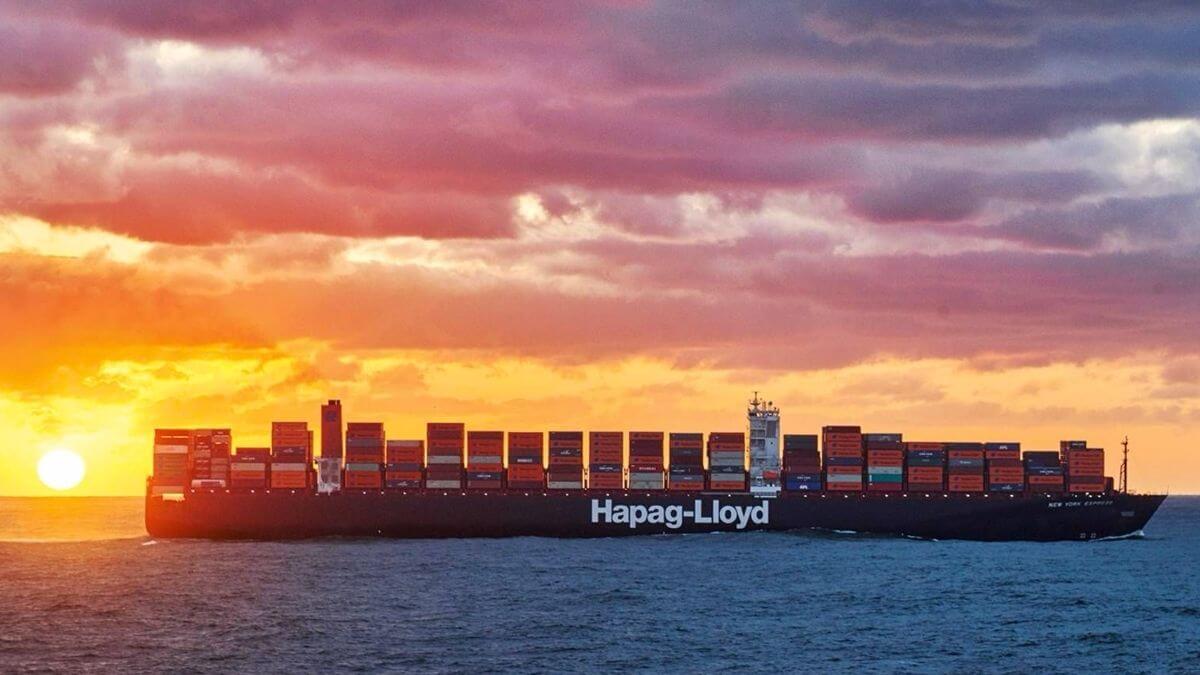 Hapag-Lloyd giữ lãi quý IV giữa áp lực giá cước