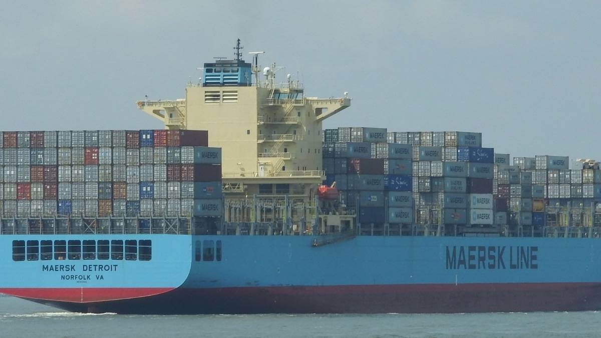 Tàu Maersk Detroit đổi hướng khỏi kênh đào Suez, đi vòng Mũi Hảo Vọng - LN247