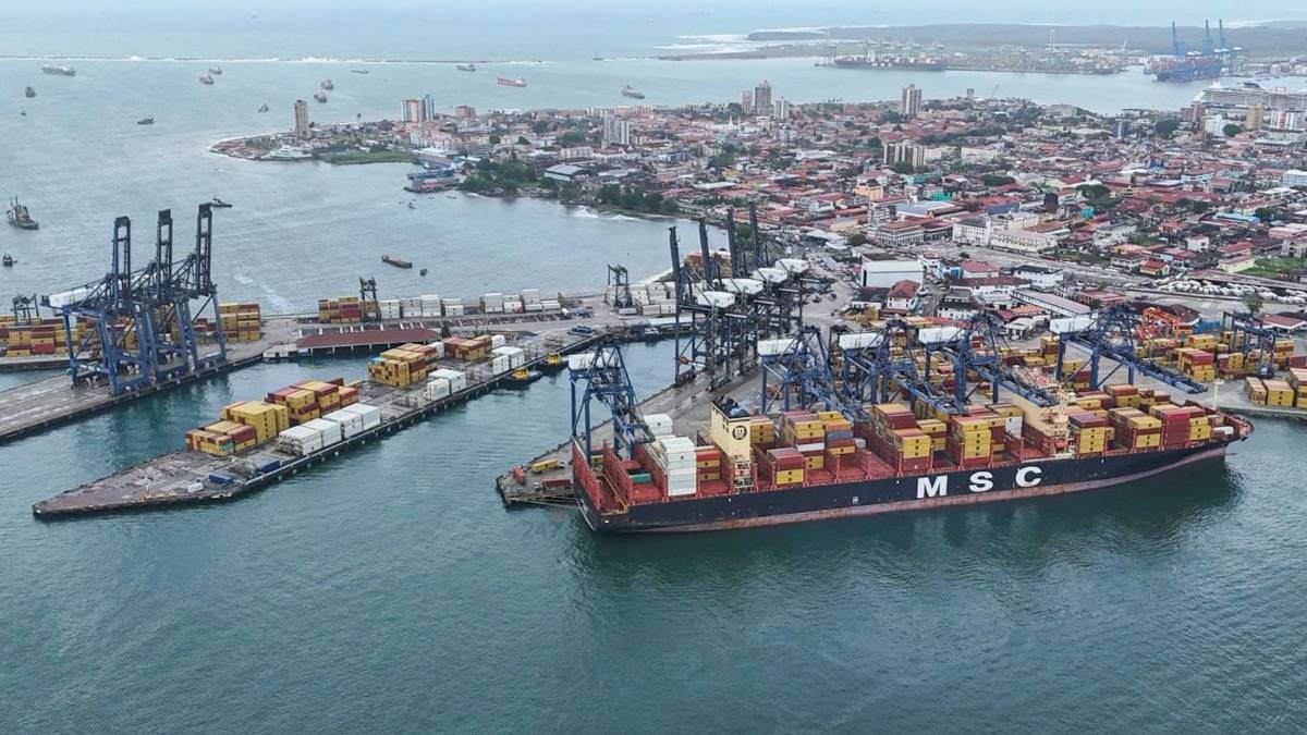 MSC – BlackRock nối lại đàm phán mua cảng CK Hutchison