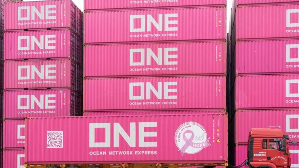 ONE rót vốn vào cảng tự động Busan