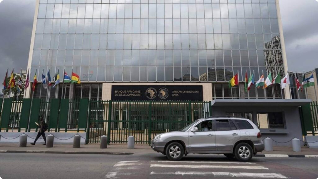 AfDB siết nút thắt logistics hàng không châu Phi