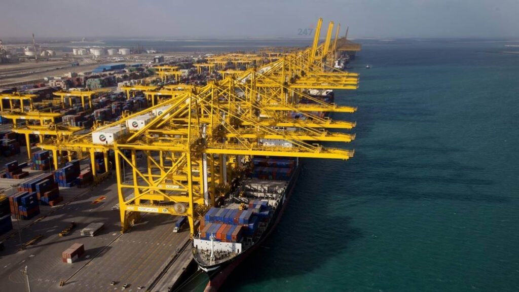 270.000 TEU Mắc Kẹt Khi Hãng Tàu Dừng Booking Vùng Vịnh