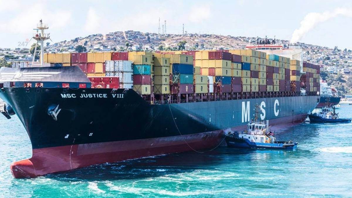 Cước container tăng nhẹ, rủi ro Hormuz phủ bóng thị trường