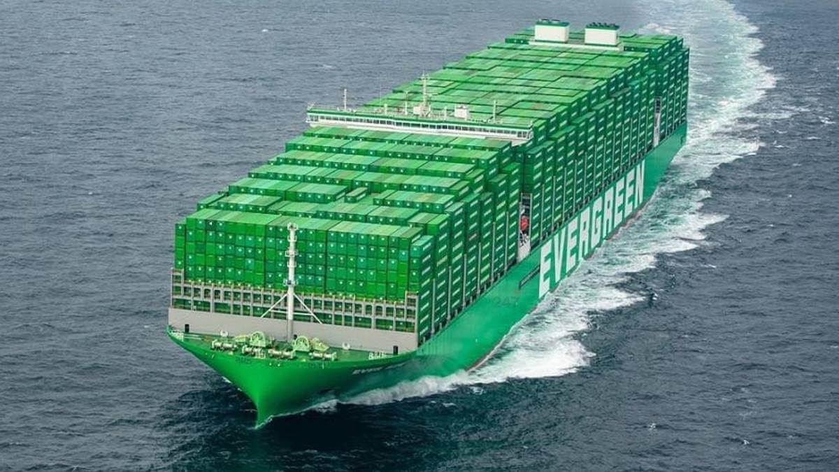 Tàu container Evergreen 24.000 TEU đóng mới phục vụ mở rộng đội tàu toàn cầu