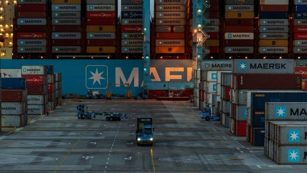FMC lần ba bác phụ phí khẩn của Maersk