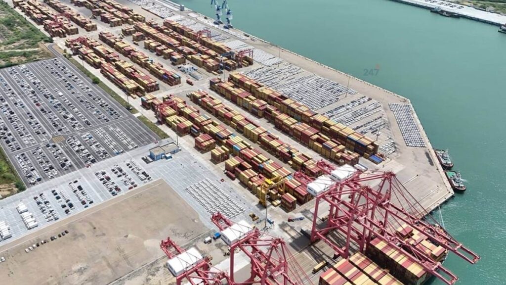 Hambantota tăng tốc mở rộng khi tuyến vận tải né Hormuz