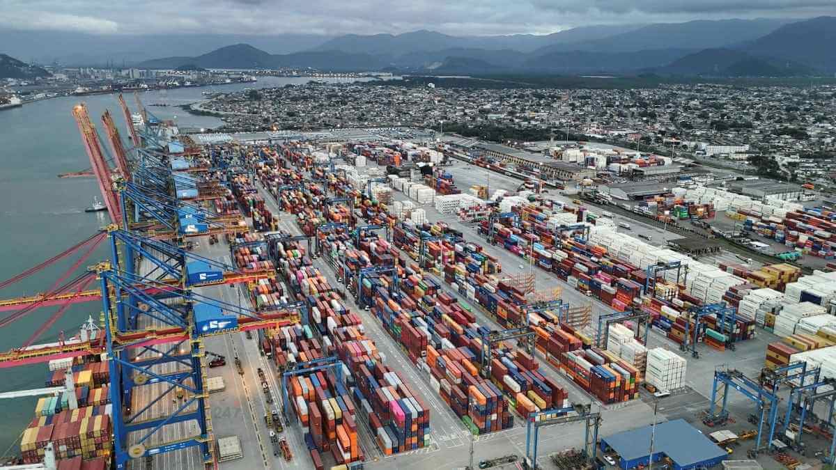 Cảng Santos tại Brazil – cảng container lớn nhất Mỹ Latinh, nơi đang triển khai dự án terminal STS 10 trị giá hơn 1,2 tỷ USD.