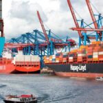 Maersk và Hapag-Lloyd khôi phục một tuyến vận tải qua kênh đào Suez