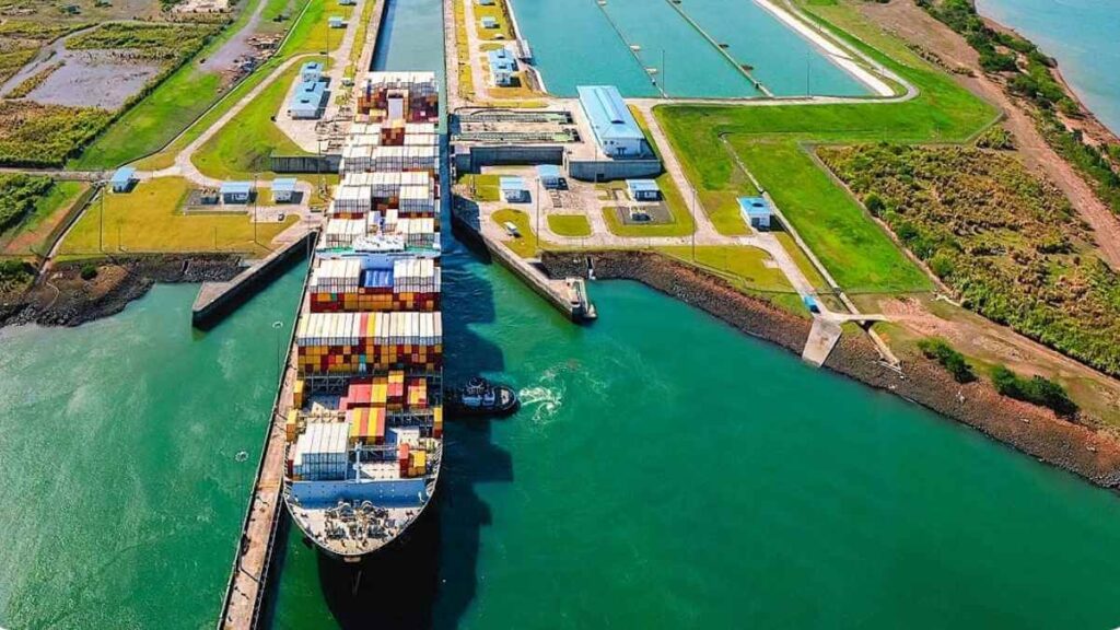Kênh đào Panama tiếp tục siết mớn nước do El Niño mạnh lên