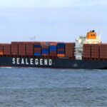 Tàu container Sea Legend Shipping, hãng khai thác tuyến container Bắc Cực giữa Trung Quốc và châu Âu